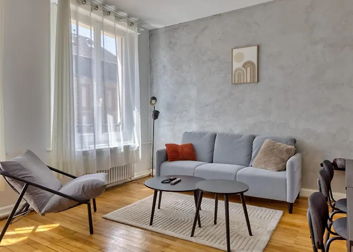 Le Lili's Elegant F4 Proche Du Centre-ville De Apartmán