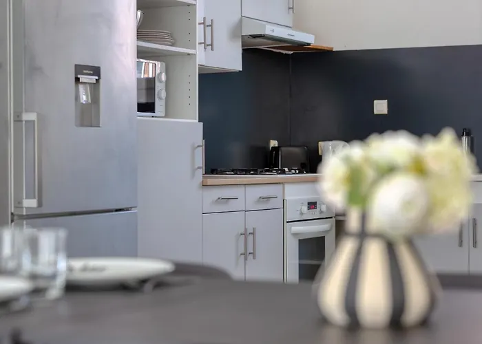 Le Lili's Elegant F4 Proche Du Centre-ville De Apartmán