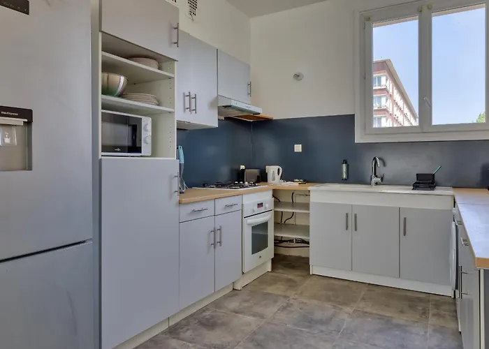 Le Lili's Elegant F4 Proche Du Centre-ville De Apartmán Rouen